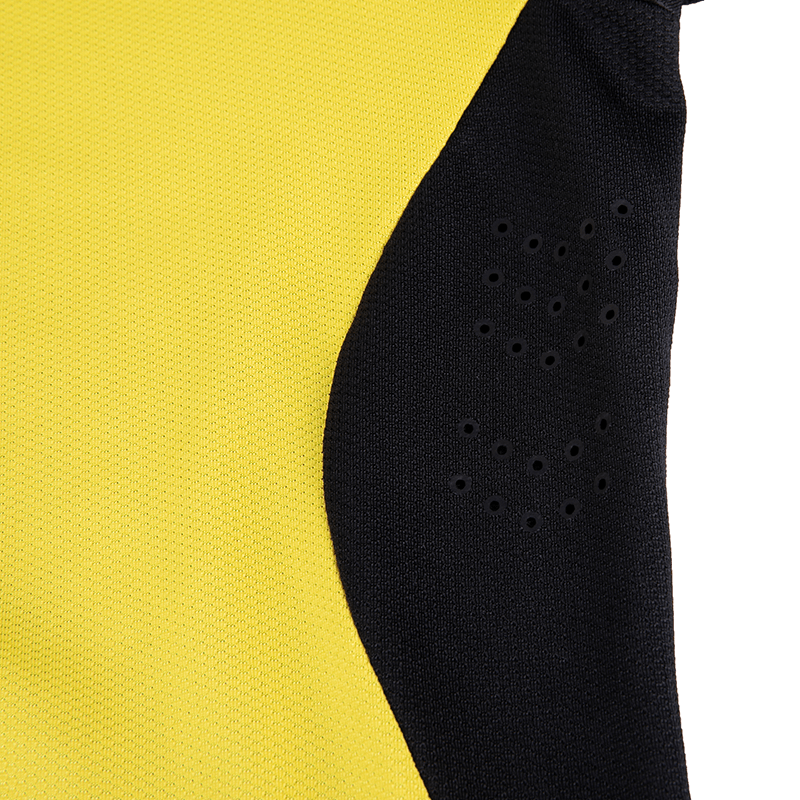 Custom Soccer Kit Detail